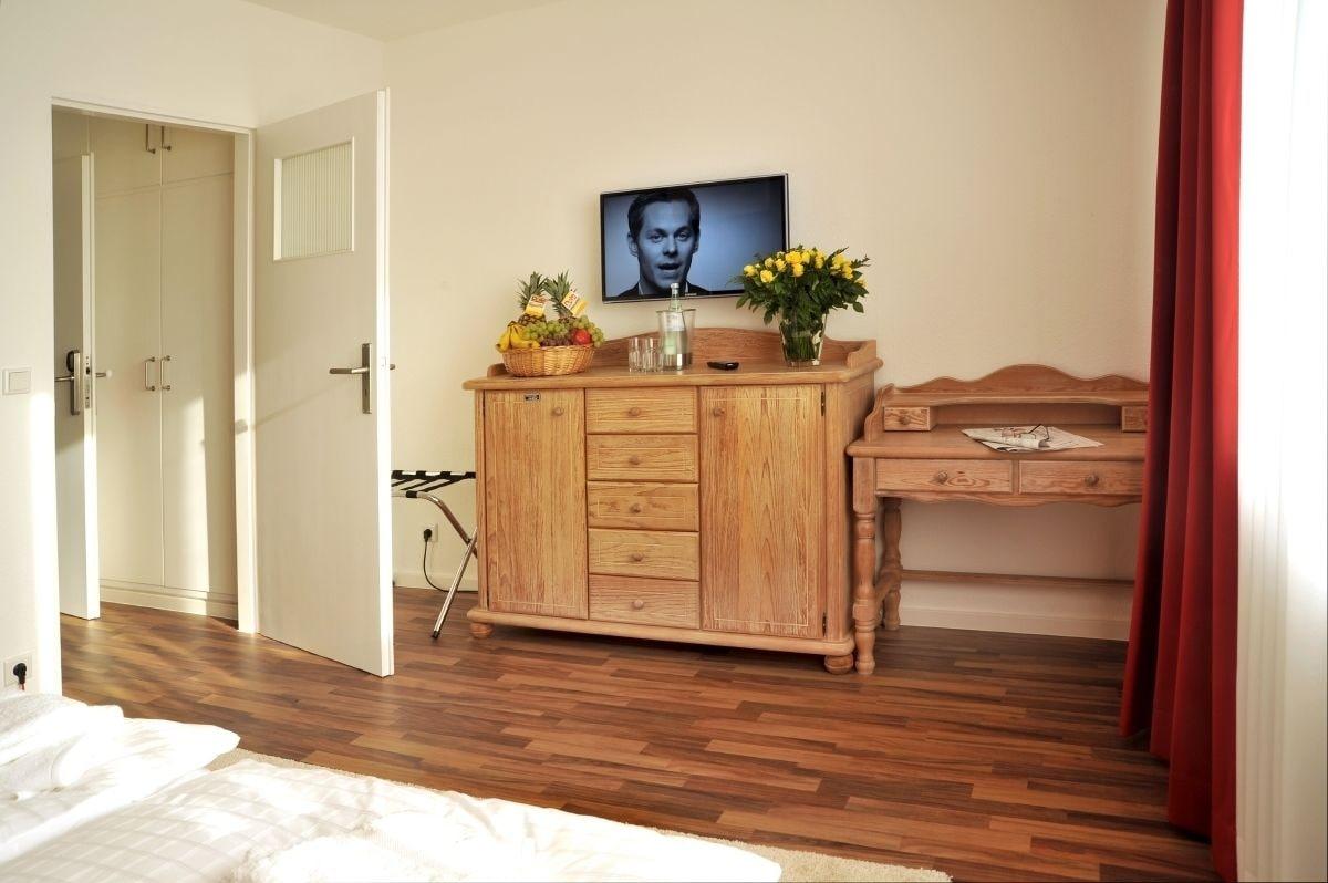 לנגנפלד Stadthotel Langenfeld מראה חיצוני תמונה